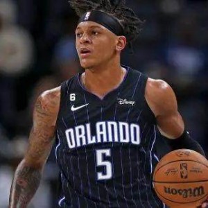 kaiyun-连续两场表现出色！班凯罗渐入佳境开始兑现天赋